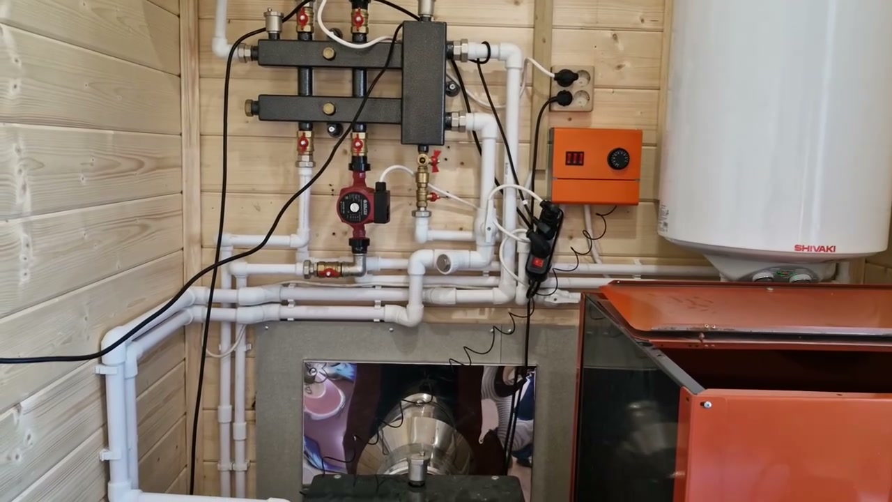 Дом 150 м² без газа: пеллетный котёл и ИБП